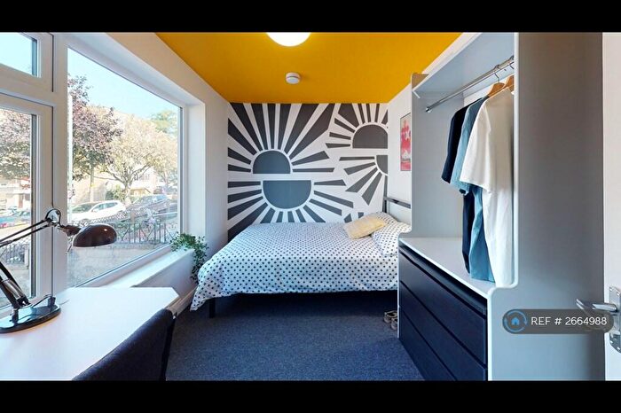 6 Bedroom Semi Detached House To Rent In Wedgwood Road, Bath, BA2