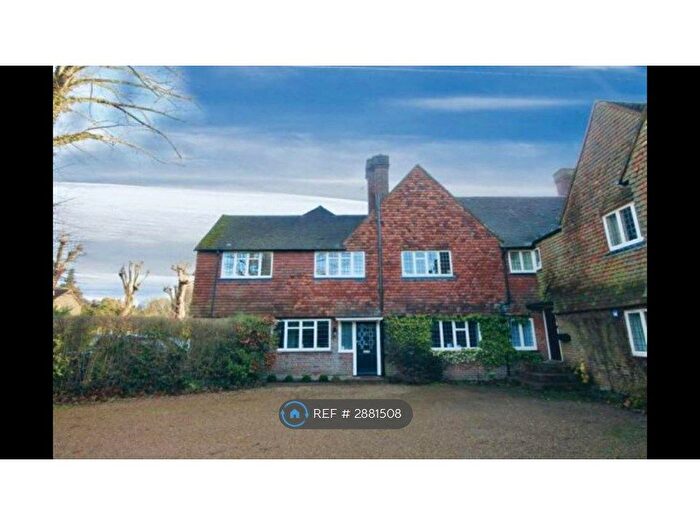 3 Bedroom Semi-Detached House To Rent In Orwell, Walton On The Hill, KT20