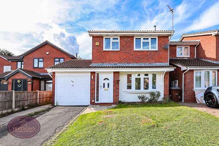 3 Bedroom Detached House For Sale In York Drive, Nottingham, NG8