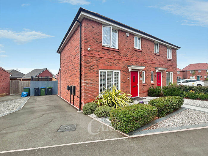 3 Bedroom Semi Detached House For Sale In Saints Drive, West Bromwich, Birmingham, B71