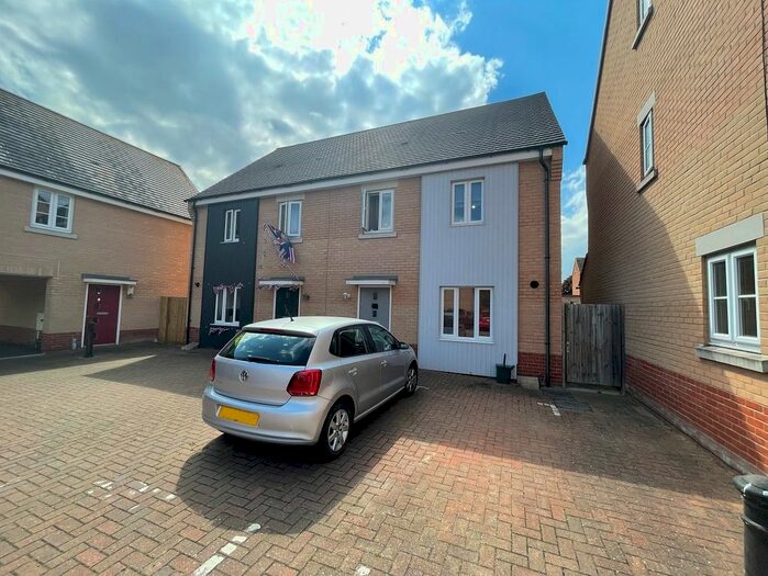 3 Bedroom Property To Rent In Kensington Road, Colchester, CO2