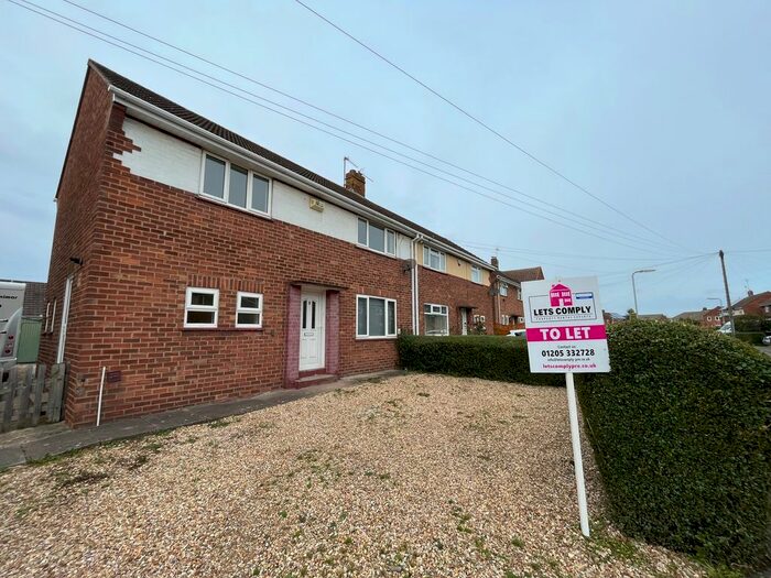 3 Bedroom End Of Terrace House To Rent In Leverett Road, Boston, PE21