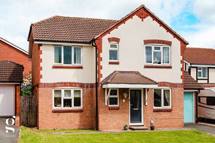 4 Bedroom Detached House For Sale In Muirfield Close, Holmer, Hereford, HR1