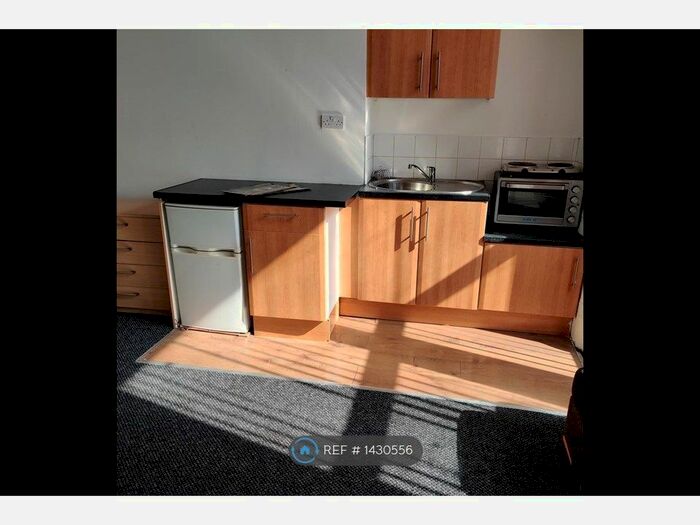 1 Bedroom Flat To Rent In Manningham Lane, Bradford, BD8