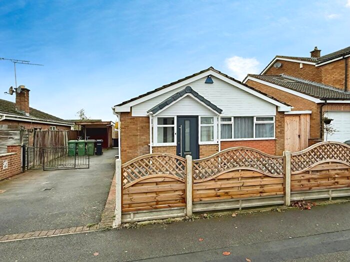 3 Bedroom Detached Bungalow For Sale In Severn Road, Oadby, LE2