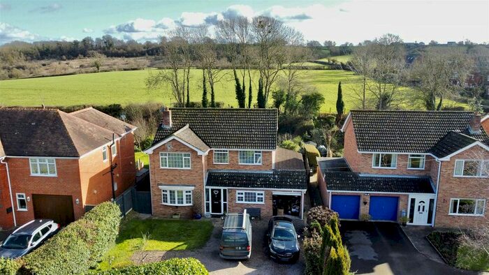 4 Bedroom Detached House For Sale In Broad Street, Hartpury, Gloucester, GL19