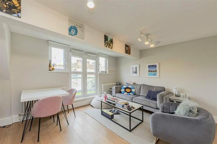 1 Bedroom Flat To Rent In Paddington Street, London, W1U