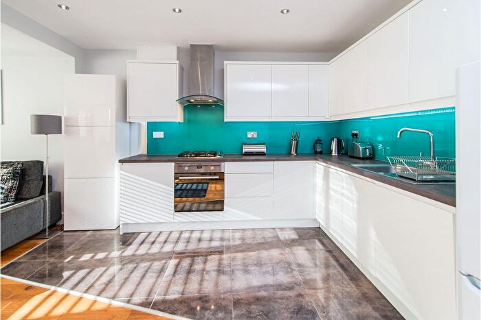 2 Bedroom Flat To Rent In London Street, Basingstoke, RG21