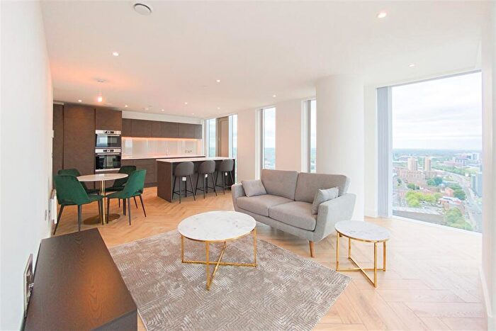 2 Bedroom Apartment To Rent In Elizabeth Tower, M15