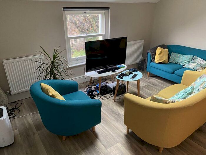 3 Bedroom Flat To Rent In Chandos Road, Redland, BS6