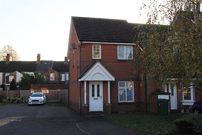 2 Bedroom Semi Detached House To Rent In Orchard Close, Shepshed, LE12