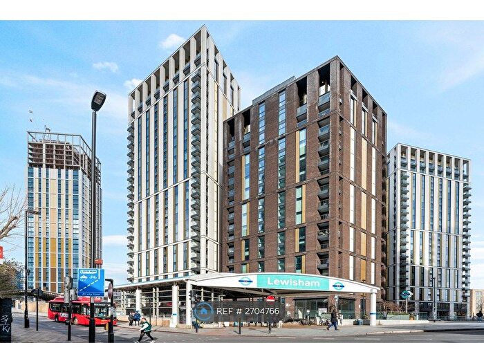 2 Bedroom Flat To Rent In Station Road, London, SE13