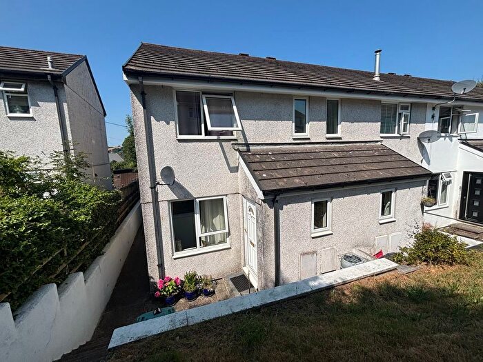 3 Bedroom End Of Terrace House For Sale In Castle View, Lostwithiel, PL22
