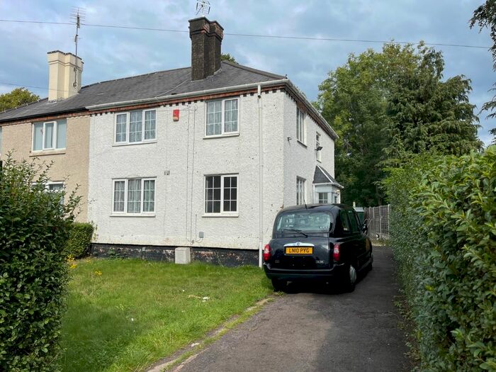 3 Bedroom Semi-Detached House To Rent In Bilberry Road, Kings Heath, Birmingham, B14