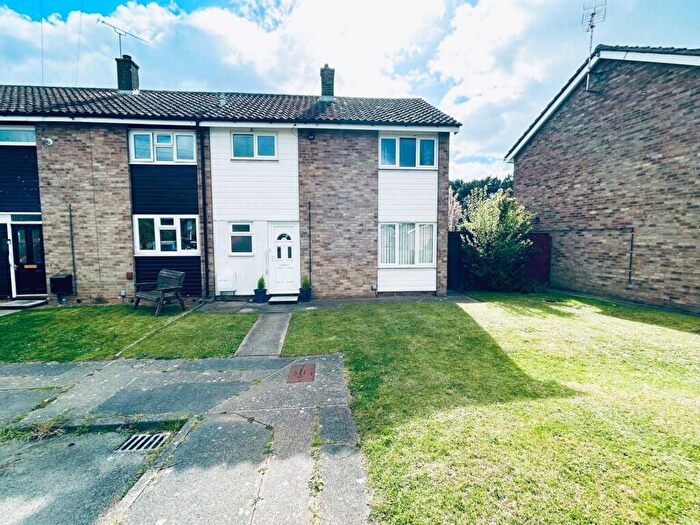 3 Bedroom House For Sale In Stennetts Close, Trimley St Mary, IP11