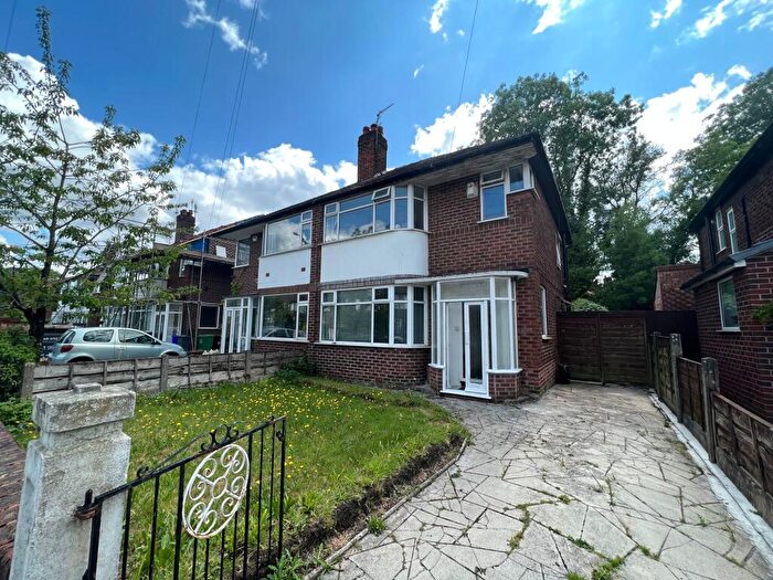 4 Bedroom Semi Detached House To Rent In Parkville Road, Manchester, M20
