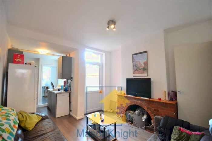 4 Bedroom Terraced House To Rent In / Academic Year Open Plan Bedroom House, Winnie Road, Selly Oak, Free Ultrafast M Broadband, B29