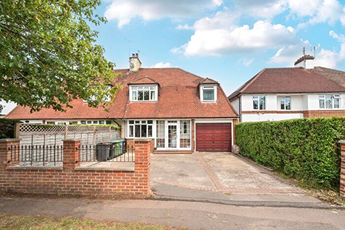 4 Bedroom Semi-Detached House For Sale In Cobham Road, Fetcham, Leatherhead, KT22