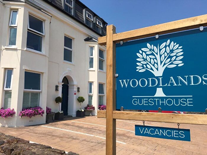 10 Bedroom Property For Sale In St Brides Hill, Saundersfoot, SA69