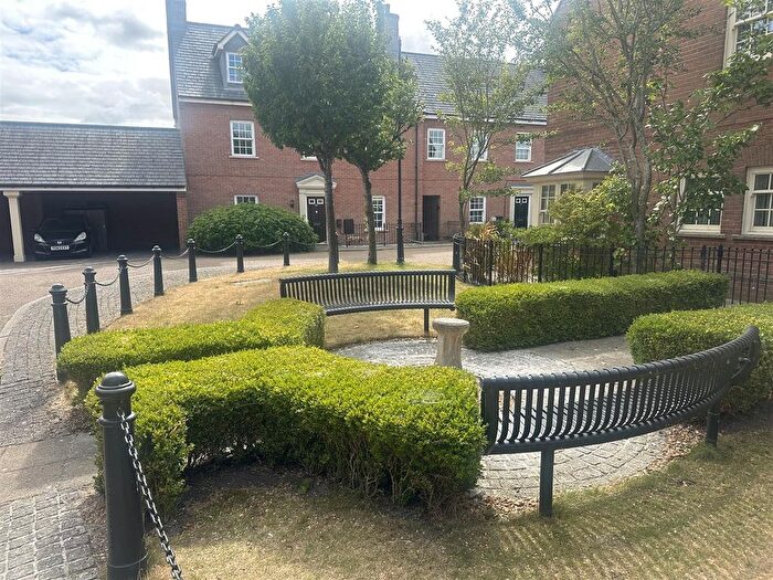 2 Bedroom Flat For Sale In Bakers Mews, Tarleton, Preston, PR4