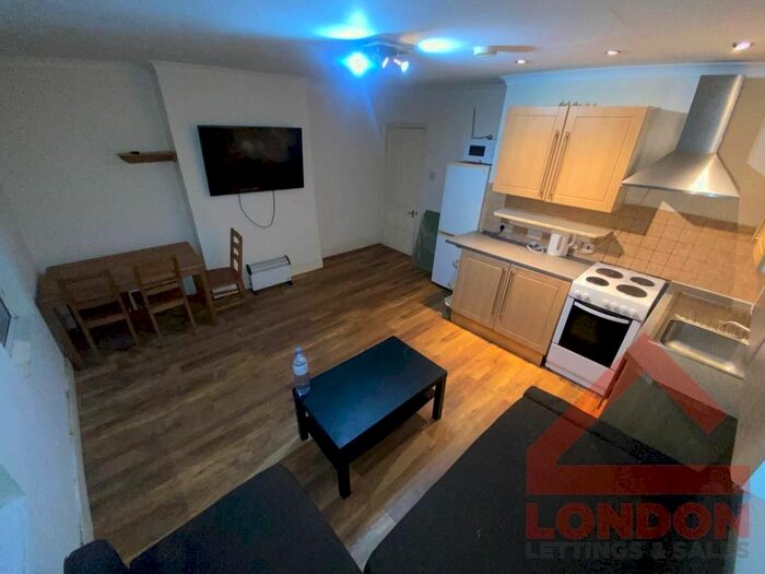 1 Bedroom Flat To Rent In London Road, Croydon CR0