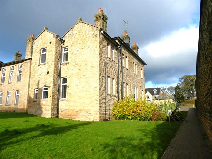 2 Bedroom Apartment To Rent In Melbeck Close, Menston, LS29