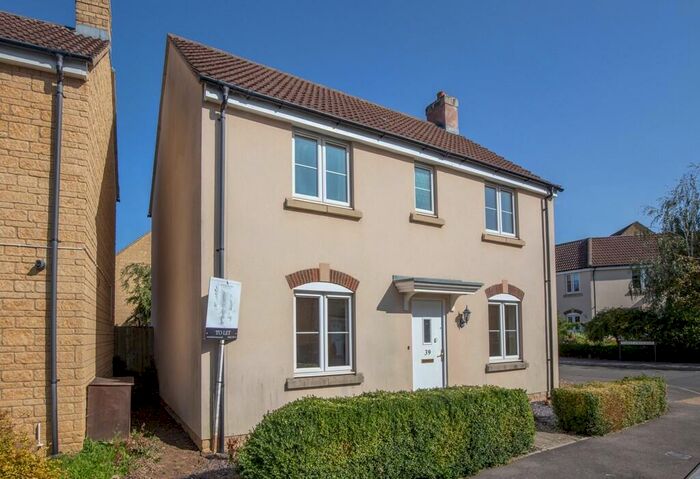3 Bedroom Detached House To Rent In Avenue De Gien, Malmesbury, Wiltshire, SN16