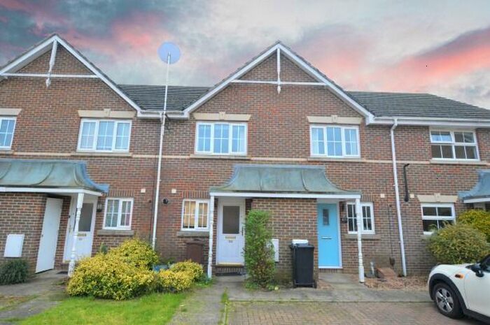 2 Bedroom Terraced House To Rent In Puddingstone Drive, St Albans, AL4
