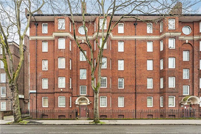 2 Bedroom Flat To Rent In Long Lane, London, SE1