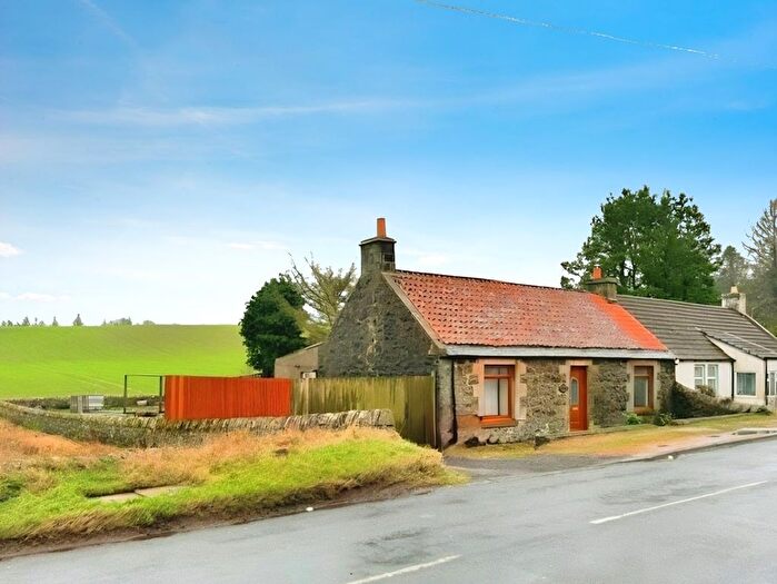 2 Bedroom Semi-Detached Bungalow For Sale In Ceres Road, Craigrothie, KY15