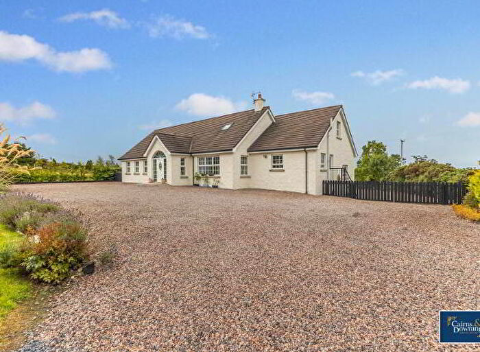 6 Bedroom Detached House For Sale In Carnew Road, Banbridge, BT32