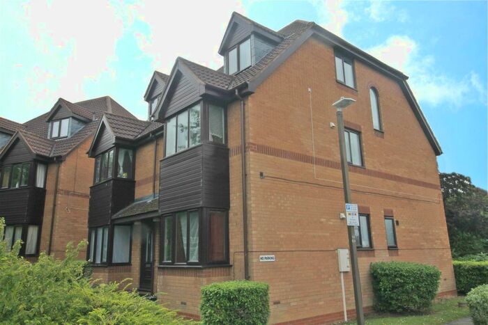 2 Bedroom Flat To Rent In Eelbrook Avenue, Bradwell Common, Milton Keynes, MK13