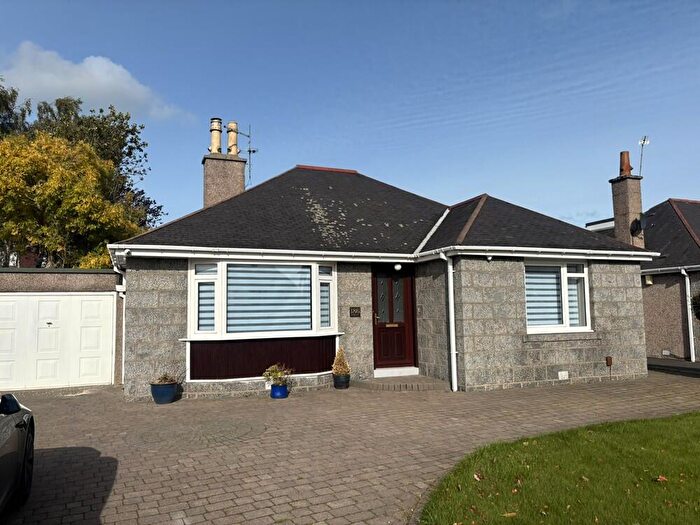 2 Bedroom Bungalow To Rent In Kings Gate, Aberdeen, AB15