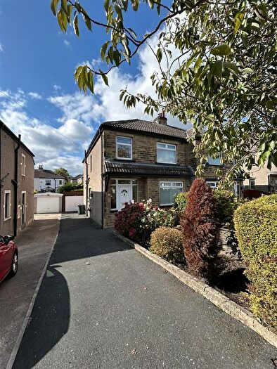 4 Bedroom Semi Detached House For Sale In Moorside Road, Eccleshill, Bradford, BD2
