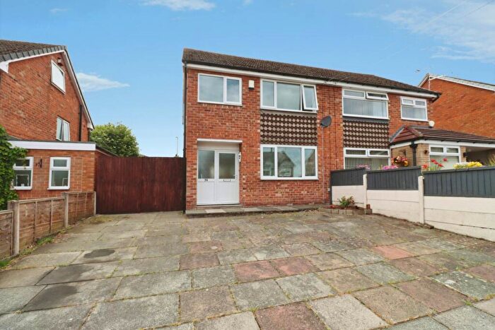 3 Bedroom Semi-Detached House For Sale In Shallmarsh Road, Higher Bebington, CH63