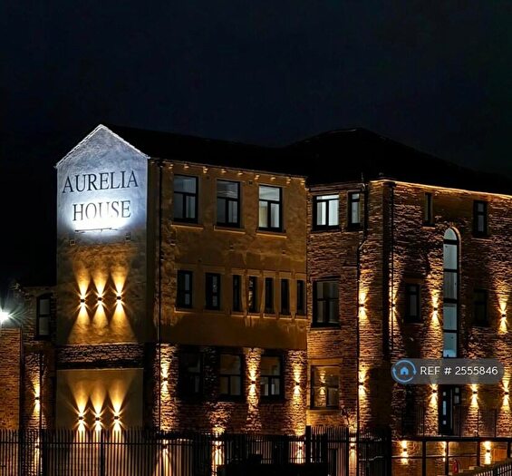 2 Bedroom Flat To Rent In Birds Royd Lane, Brighouse, HD6