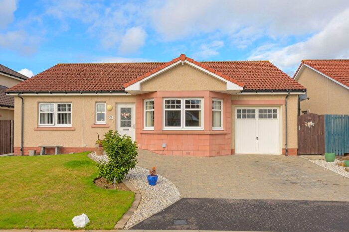 3 Bedroom Detached Bungalow For Sale In Lochtyview Gardens, Thornton, KY1