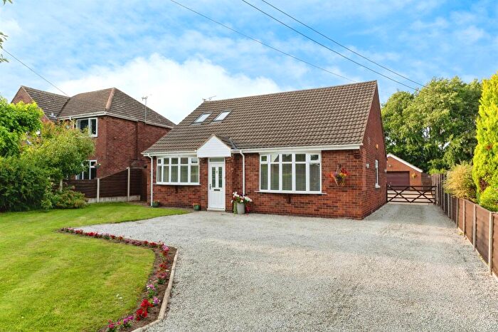 4 Bedroom Detached Bungalow For Sale In Brigg Road, Messingham, Scunthorpe, DN17
