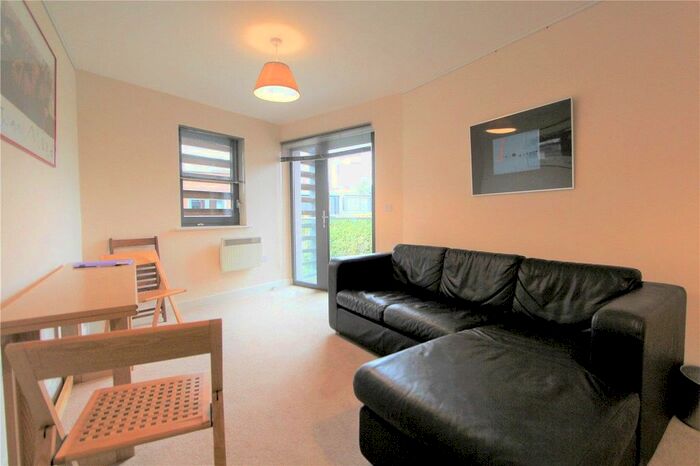 1 Bedroom Flat To Rent In Merryfield Court, High Street, London, W3