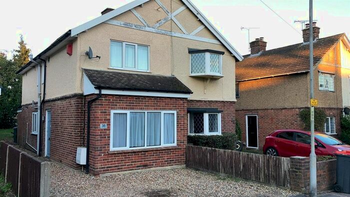 3 Bedroom Semi-Detached House To Rent In Salisbury Road, Canterbury, Canterbury, CT2