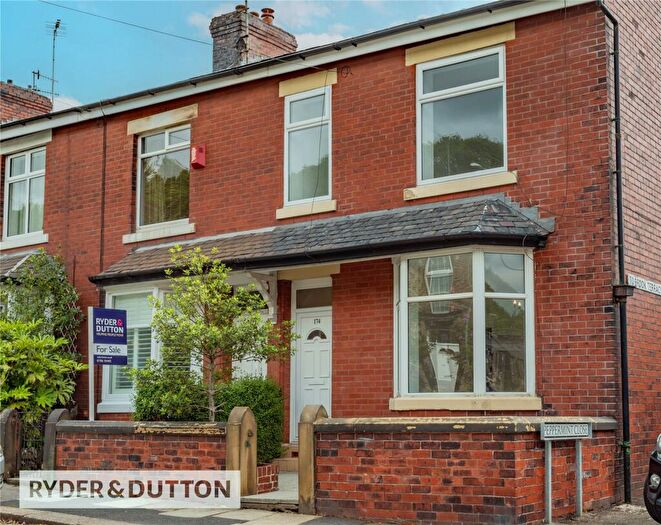 3 Bedroom End Of Terrace House For Sale In Huddersfield Road, Newhey, Rochdale, Greater Manchester, OL16