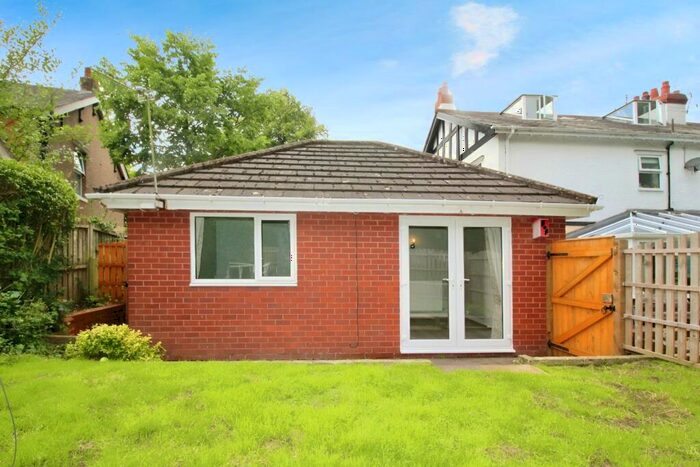 1 Bedroom Bungalow To Rent In Todd Lane North, Lostock Hall, Preston, Lancashire, PR5