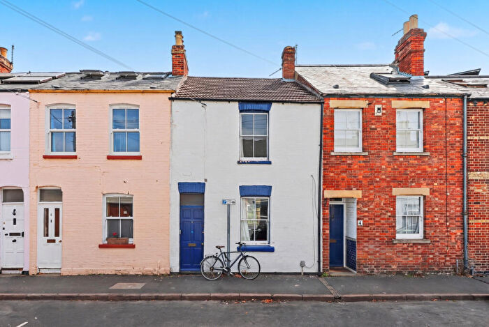 3 Bedroom Terraced House For Sale In Duke Street, Oxford, OX2