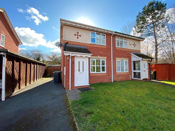 2 Bedroom Semi-Detached House For Sale In Bramble Close, Malvern, WR14