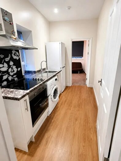 1 Bedroom Flat To Rent In Regent Square, Northampton, NN1