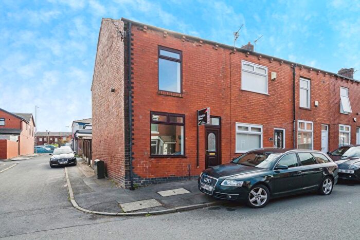 2 Bedroom End Of Terrace House For Sale In Longfield Road, Bolton, Greater Manchester, BL3