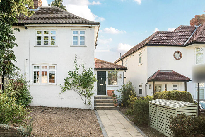 3 Bedroom Semi-Detached House For Sale In Queensway, West Wickham, BR4
