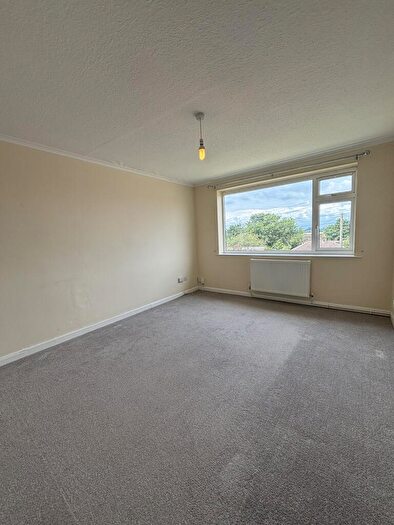 2 Bedroom Flat To Rent In Park Crescent, Washingborough, LN4