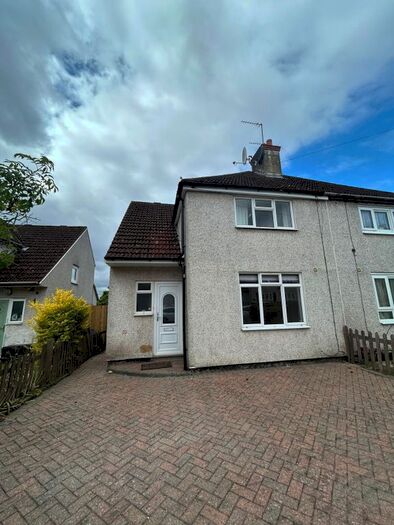 3 Bedroom Semi-Detached House To Rent In Greenway, Pinner, HA5