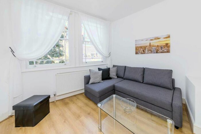2 Bedroom Flat To Rent In Churchway, Euston, NW1